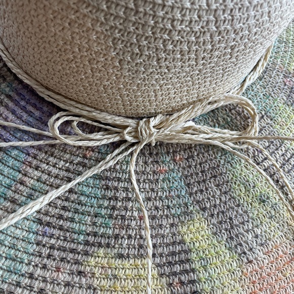 Lucky 7 Oversized Tie Dye Straw Sun Hat - Picture 3 of 6